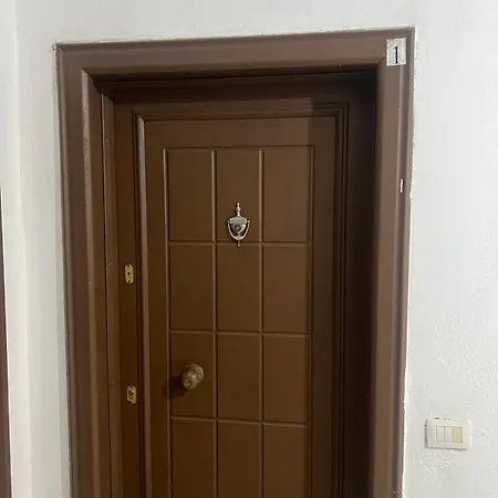 Spacious Coastal Retreat - Near Durres דירה *