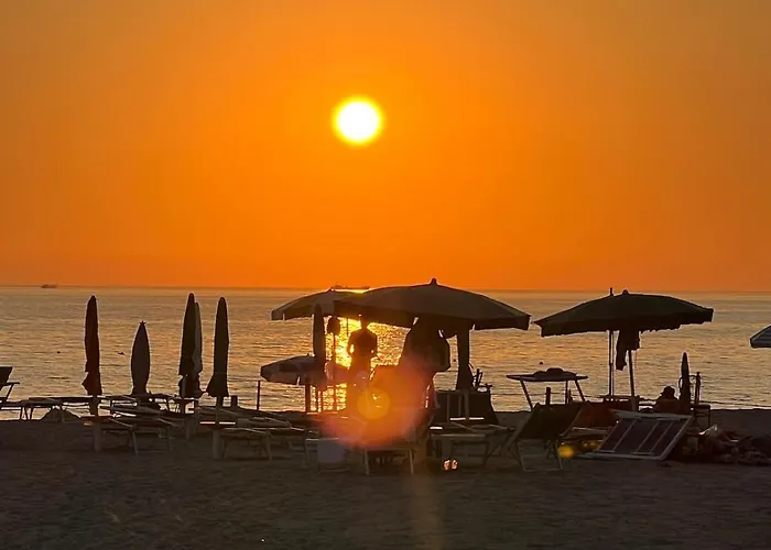 - Very Large - Self Check In - Parking Available Appartement Golem (Tirana)