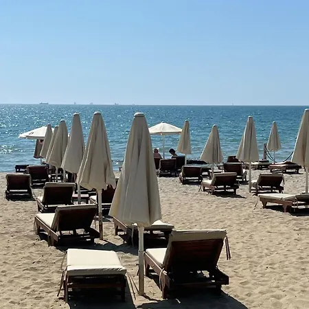 Spacious Coastal Retreat - Near Durres * Golem (Tirana)